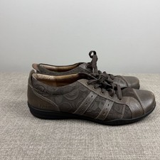 TAOS Women Streamline Brown Cap Toe Leather Suede Embossed Lace Up Sneakers 9