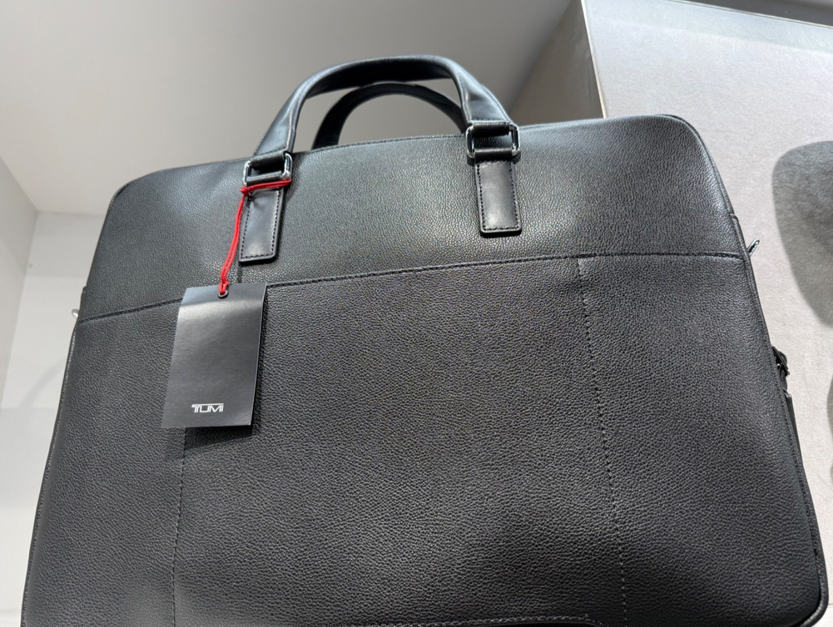 NEW Tumi CREGAN 17.0” LARGE BRIEF Laptop Briefcase - 100% BLACK