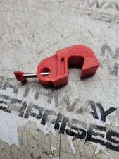 1 BOX OF 10PC PSL-CBNT NO-TOOL CIRCUIT BREAKER LOCKOUT TOOL