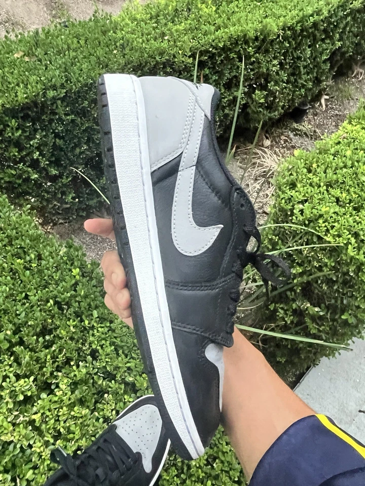 Talla 9.5 - Air Jordan 1 Retro OG 2024 Low Shadow Foto 4 de 4