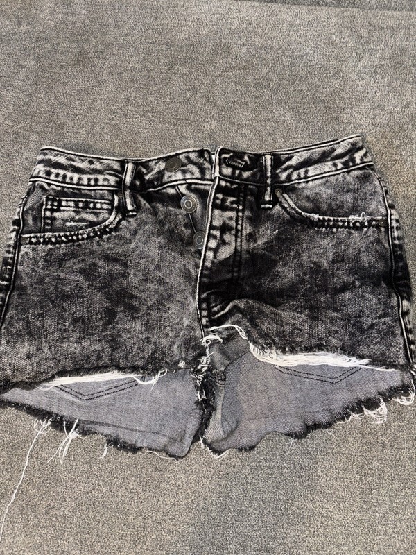 RSQ Vintage High Rise Distressed Black Acid Wash Denim Shorts Size 24