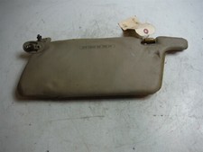 1997 Acura Integra Sedan Left And Right Sun Visor Shade Assembly Oem 1994-2001 1997 Acura Integra Sedan Left And Right Sun Visor Shade Assembly Oem 1994-2001