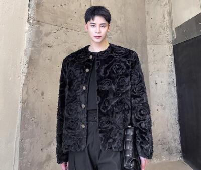 Men Warm Faux Fur Coat Fashion  Round Collar Long Sleeve Loose Flowers Coat