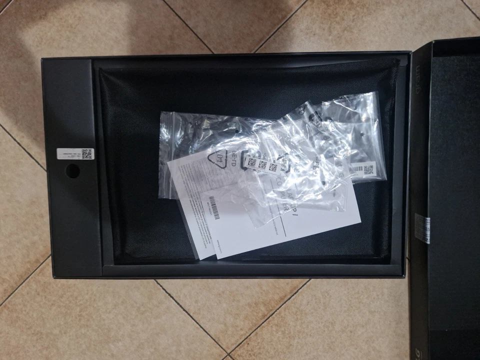 pc portatile usato i7 gram LG - Immagine 3 di 4