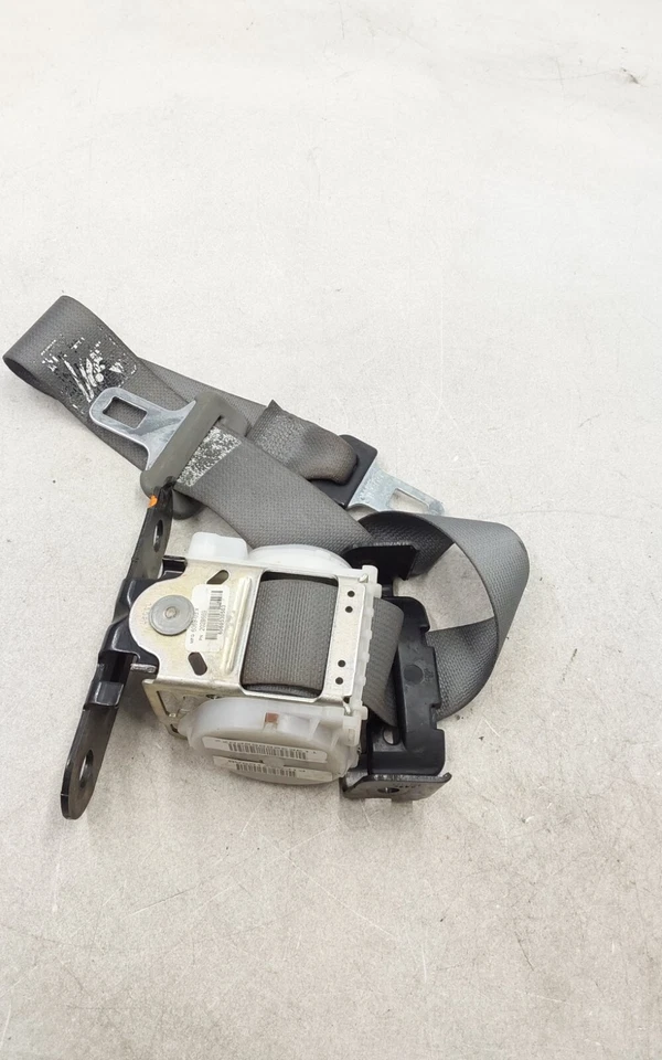 Dodge Ram 1500 2006 banco delantero central cinturón de hombro OEM Foto 2 de 4