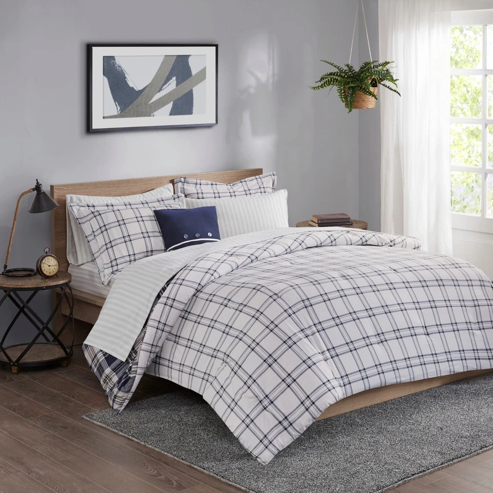 Madison Park Essentials Patrick Reversible Comforter Set with Bed Sheets - Image 2 of 4