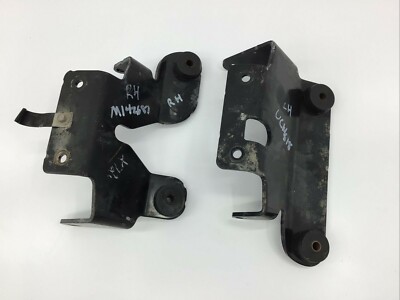 JOHN DEERE X465 ENGINE MOUNTS PART#M148667 M148666 
