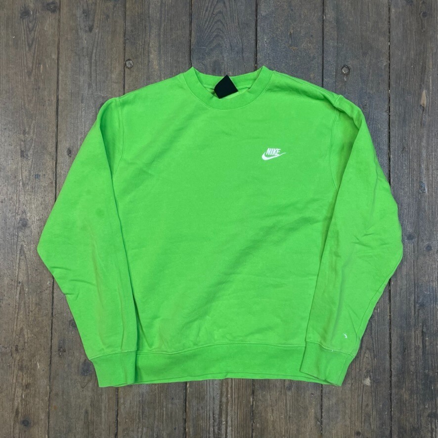 green nike jumper mens