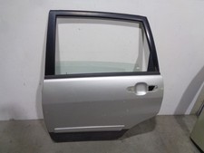 Porte arrière et accessoires Suzuki LIANA