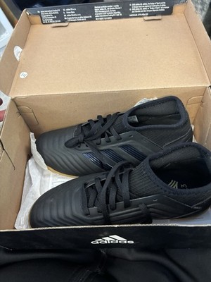 Adidas Boy's Predator 19.3 IN J Cleats (Size 6) New In Box