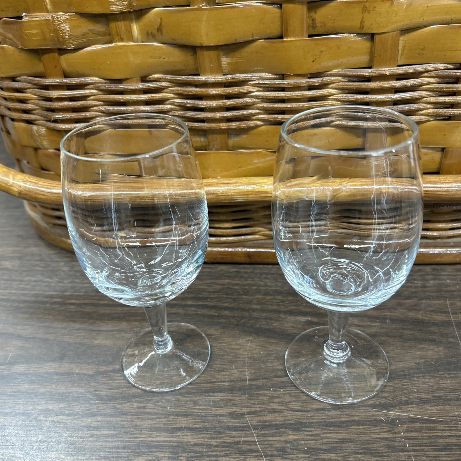 Picnic Time Merlot Deluxe Picnic Basket