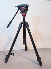 Treppiede Manfrotto 755XB con testa e braccio fluido MVH500AH + piastra