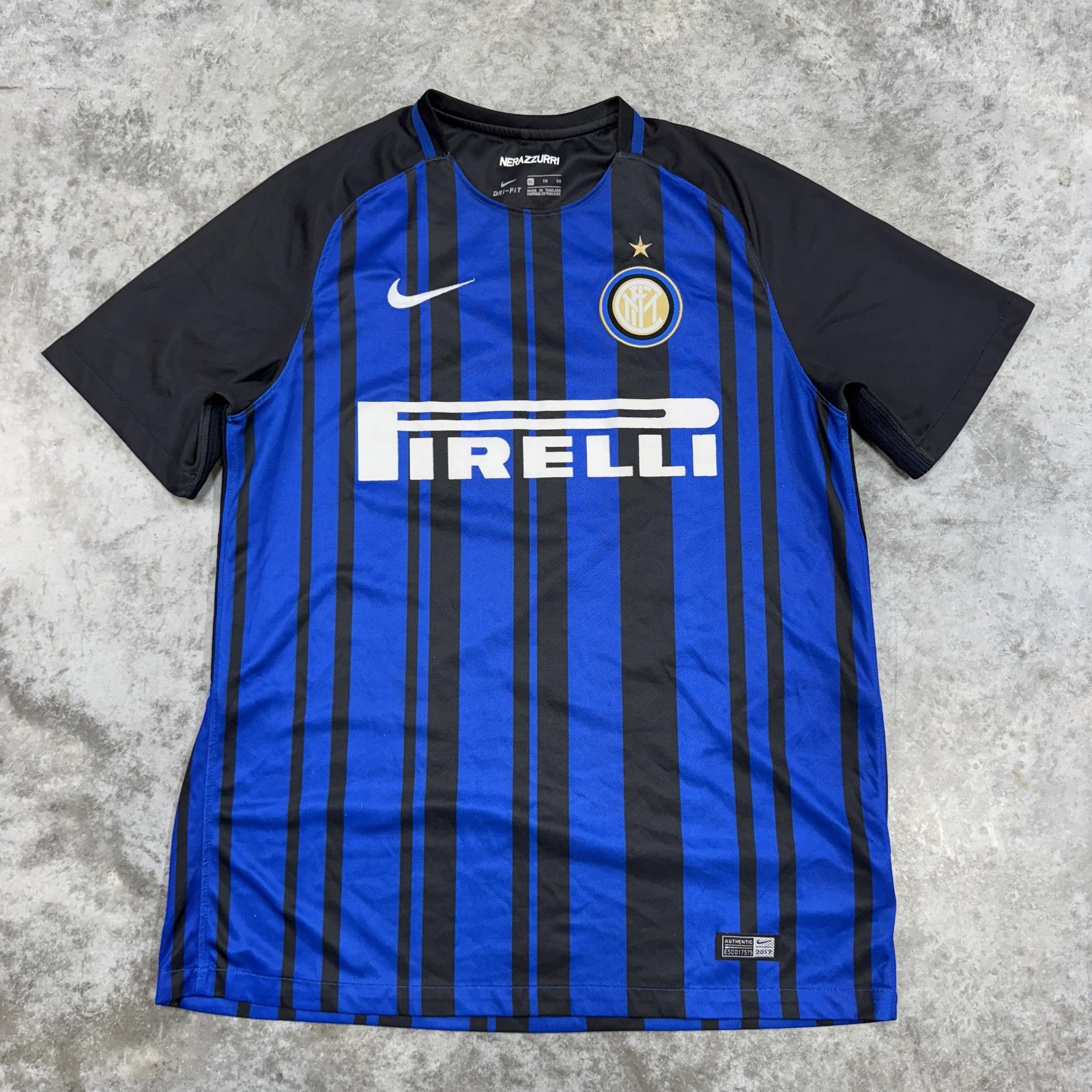 Inter Milan Jersey Mens XL 2017 Serie A Soccer Shirt Perisic Driver Nike