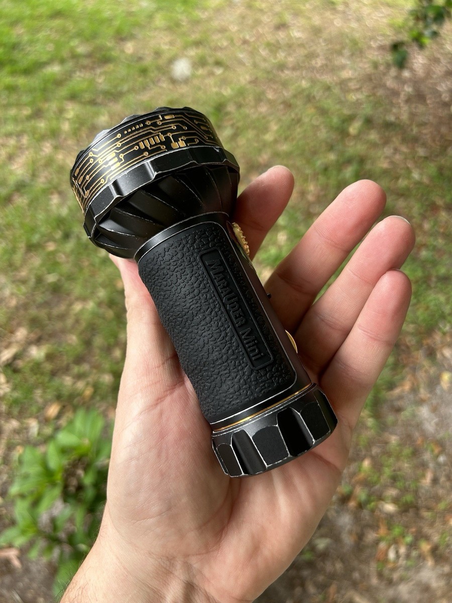 Olight Marauder Mini Flashlight 7000 Lumen Golden Black