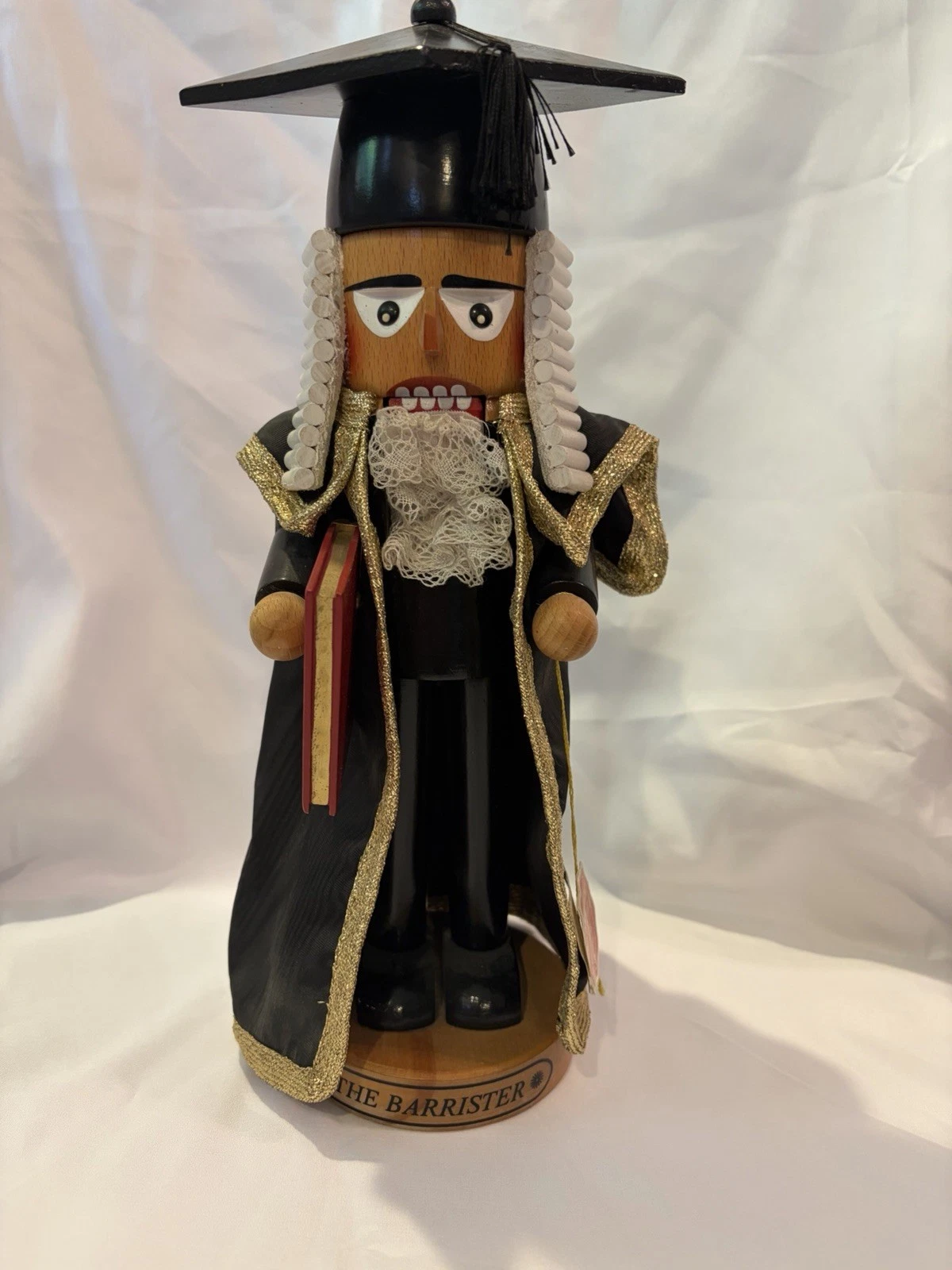 Steinbach Barrister Nutcracker Judge Lawyer Handmade Germany 12” Tagged
Opens in a new window or tab