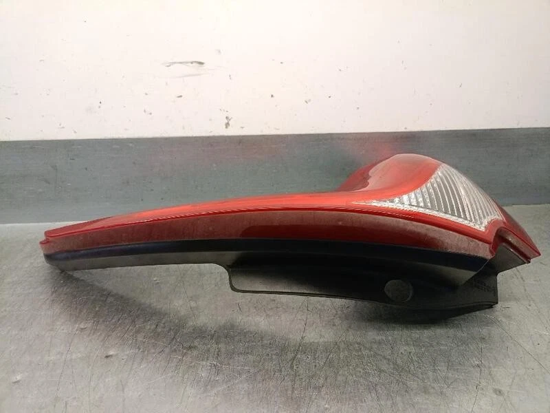 89504241 piloto trasero derecho para VOLVO XC60 I SUV (156) D5 AWD 2008 5693338 - Imagen 3 de 4