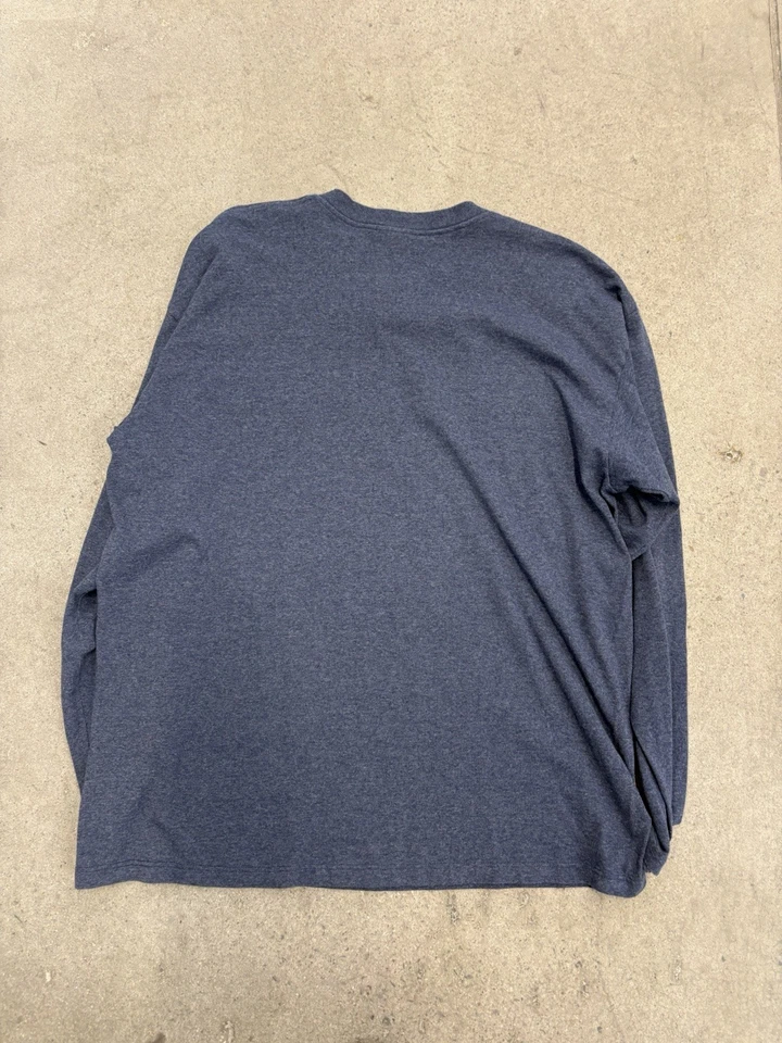 Vintage Y2K Nike Longsleeve Tshirt  Size: XL  - Image 2 of 4