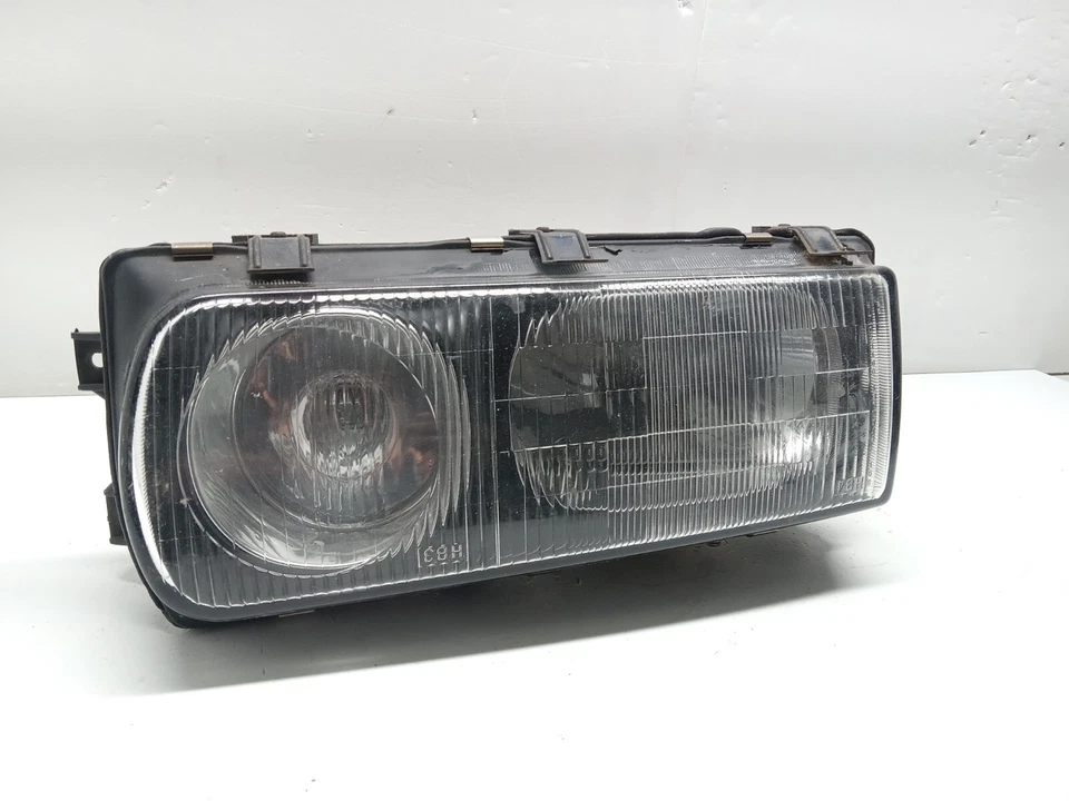 1992-1996 MITSUBISHI DIAMANTE RIGHT SIDE HEADLIGHT HEADLAMP OEM, 114-58307R - Image 2 of 4