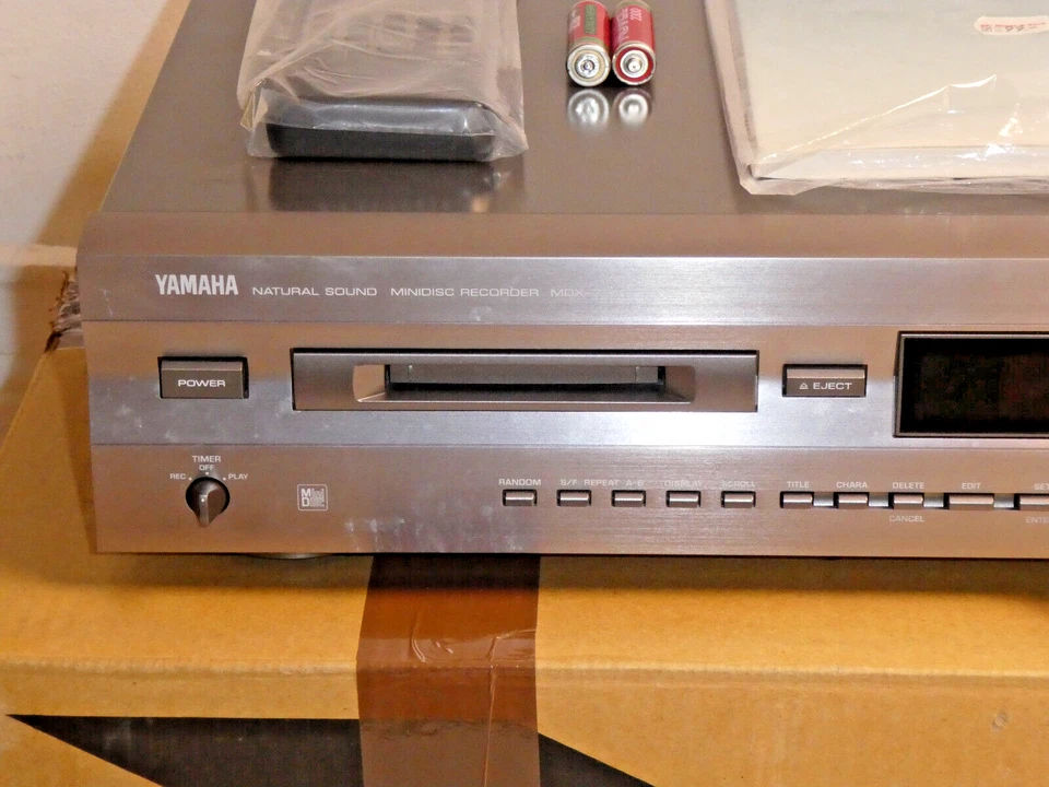 Yamaha MDX-793 High-End MiniDisc Recorder Titan, OVP, FB&BDA, 2 Jahre Garantie - Bild 2 von 4