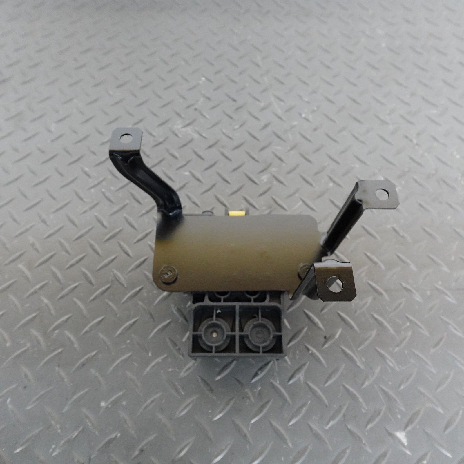 Maserati Grecale Folgore 2023-2026 Fuse box P/N 06701561040