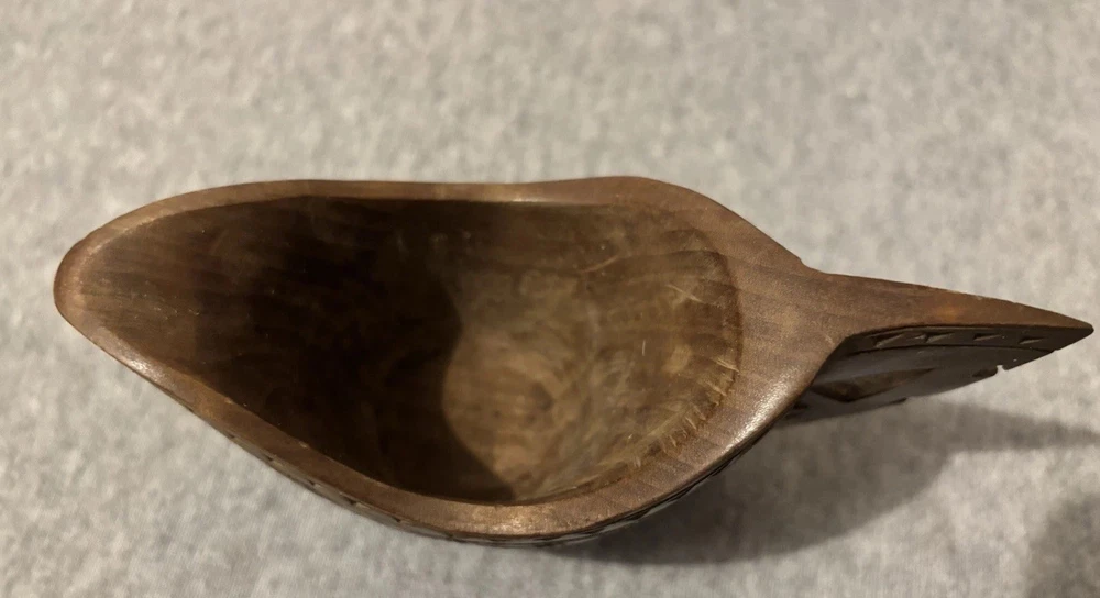 Vintage, geschnitztes Holzgefäß, Wikingerboot Form, nordische Volkskunst, 1970er