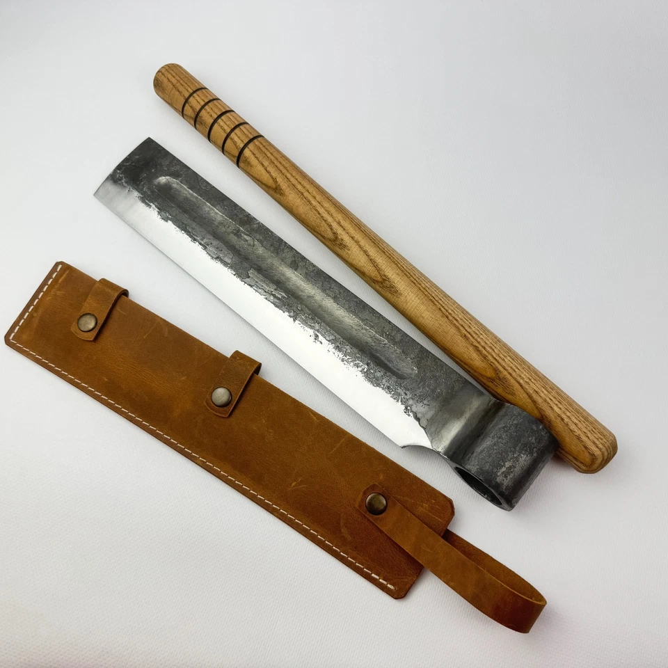 Hand-Forged Big Froe – Carbon Steel, Ash Handle, Sheath, Log Splitting Tool. - Image 3 of 4