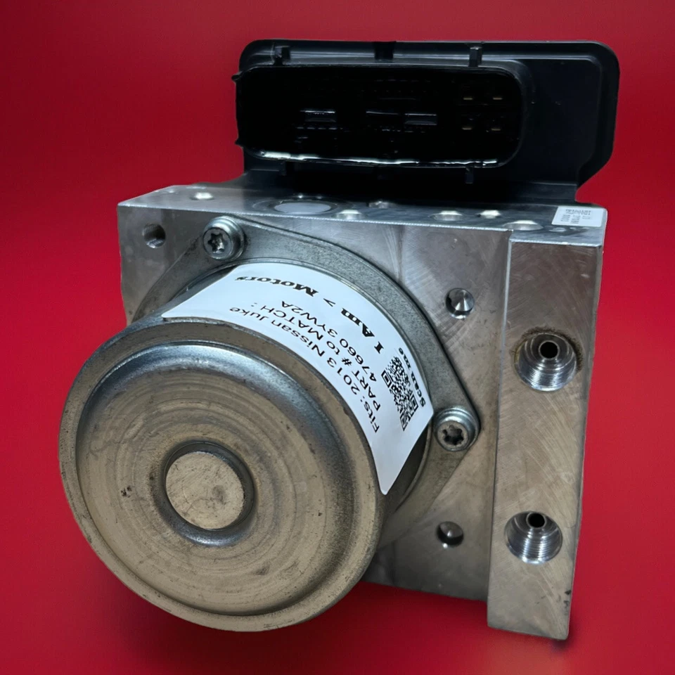 Módulo de bomba de freno ABS reacondicionado Nissan Juke 2013 | 47660 3YW2A Foto 3 de 4