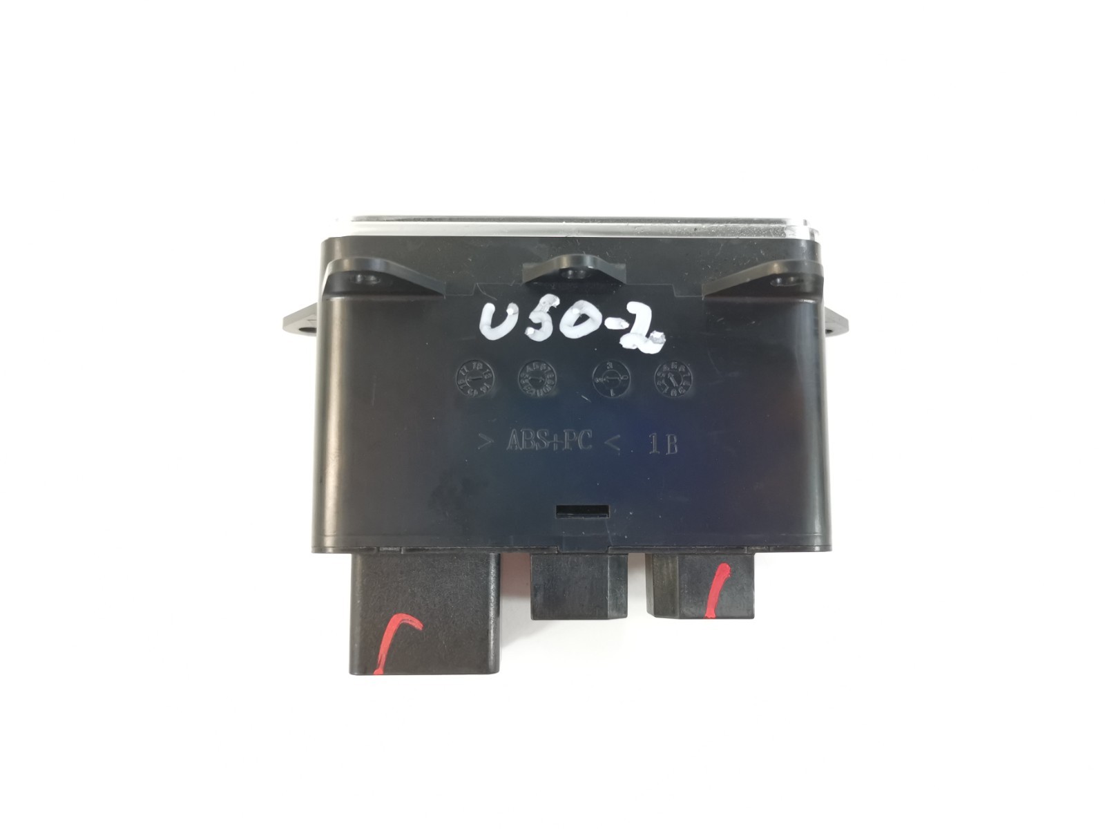 Maserati Levante Diesel 2017 Charging port P/N 670037500