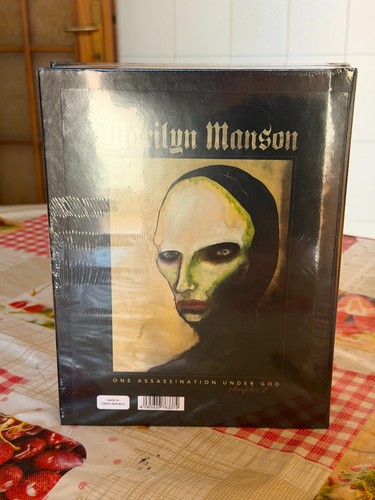 Marilyn Manson One Assassination Under God Chapter 2 Deluxe Box Set 3000 LTD pcs prezzo ebay