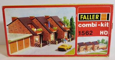Faller Bag Sealed Combi-Kit #1562 Terraced Homes: Open Box
