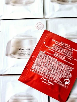 30 Proben Shiseido Benefiance Wrinkle Smoothing Eye Cream 30 Anwendung
