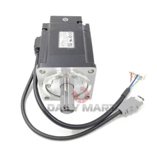 New In Box YASKAWA SGMJV-08ADE6S Servo Motor
