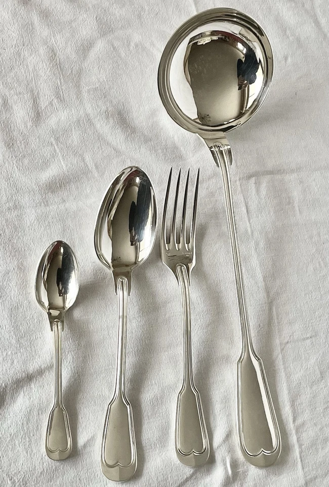 MENAGERE EN METAL ARGENTE ERCUIS MODELE FILET CHINON 37 PIECES - Photo 2/4