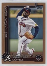 2025 Topps Series 2 Gold 911/2025 Reynaldo Lopez Reynaldo López #435 12ec