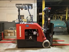 2019 Raymond 5000 LB Stand Up Forklift, Triple Mast - alternate angle