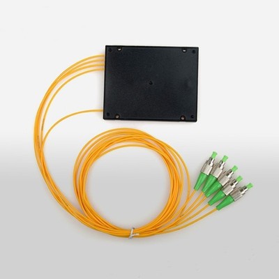 PLC1*4 pigtail fiber splitter FC/APC box fiber cable FTTH Fiber PLC Splitter 1X4