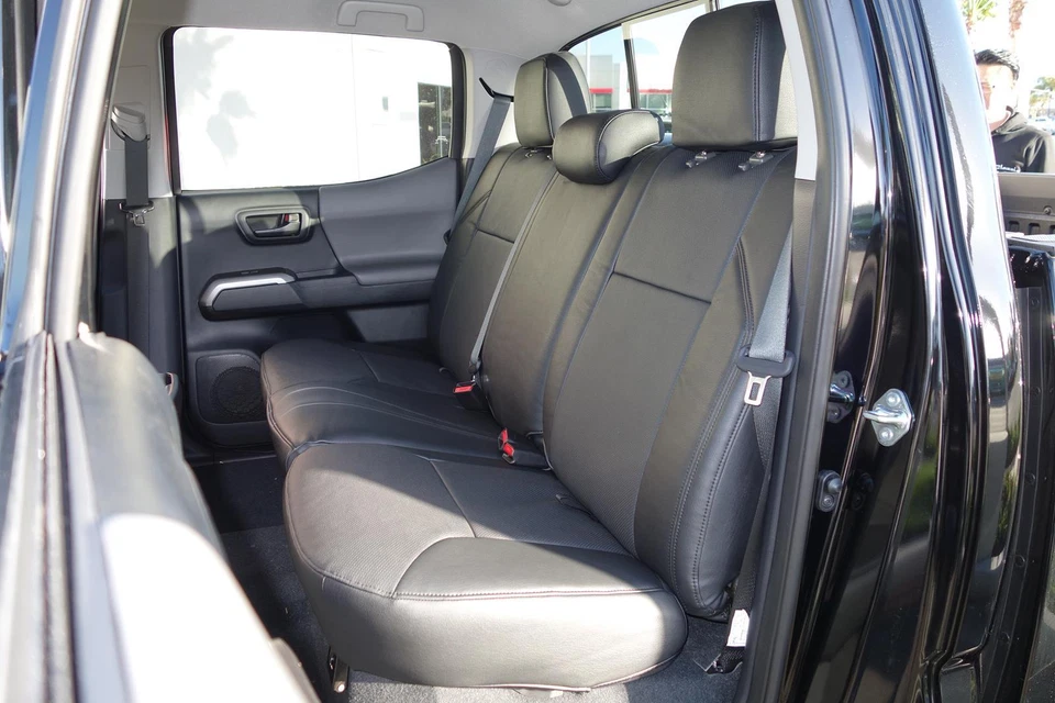 Capas de assento de PVC de couro sintético Clazzio para Toyota Tacoma 2016-2022 cabine dupla - Imagem 3 de 4
