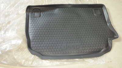 Original MOPAR OE Gummimatte Kofferraum Cargo mat load floor 82206011 KJ grau