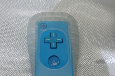 Wii Sports Resort w/ Wii Remote Plus Bundle Japanese Version