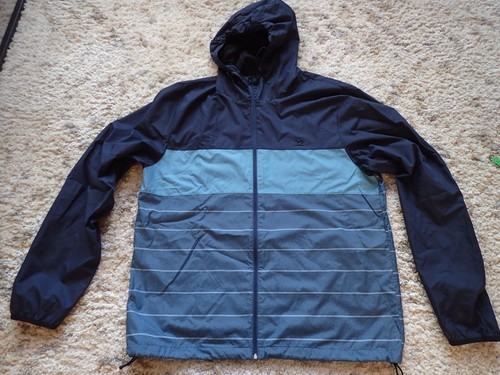 BILLABONG BREEZY WINDBREAKER JACKET in 