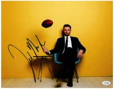 Joel McHale Signed Autographed 11x14 Photo Community Comedy Football ACOA