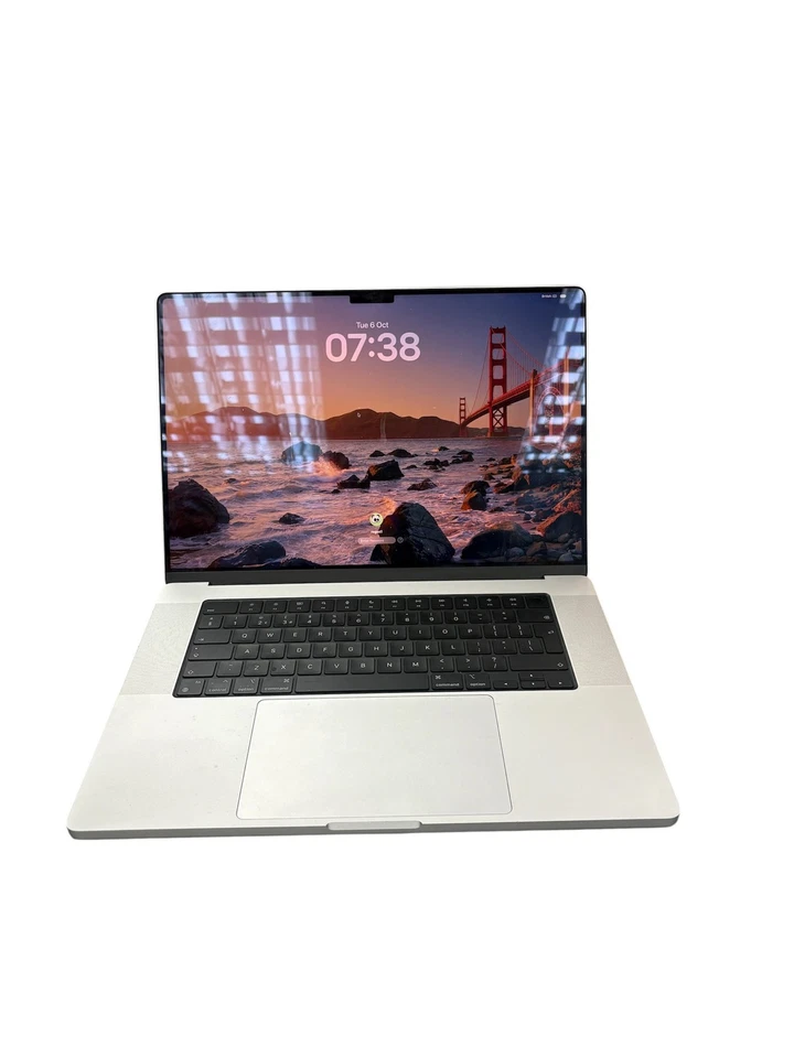 Apple MacBook Pro 16" M4 Pro · 24GB · 512GB, photo 2 of 3