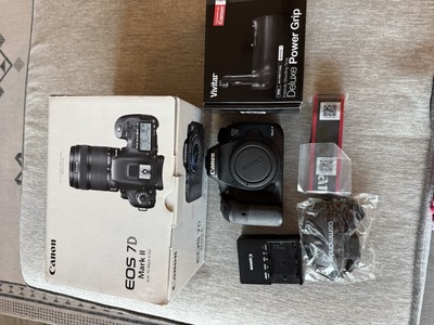 Canon EOS 7D Mark II 20.2MP Digital SLR Camera - Black (Body Only)