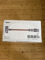 Dyson Cordless Vacuum V10 Cyclone Cleaner + Low Reach Adaptor