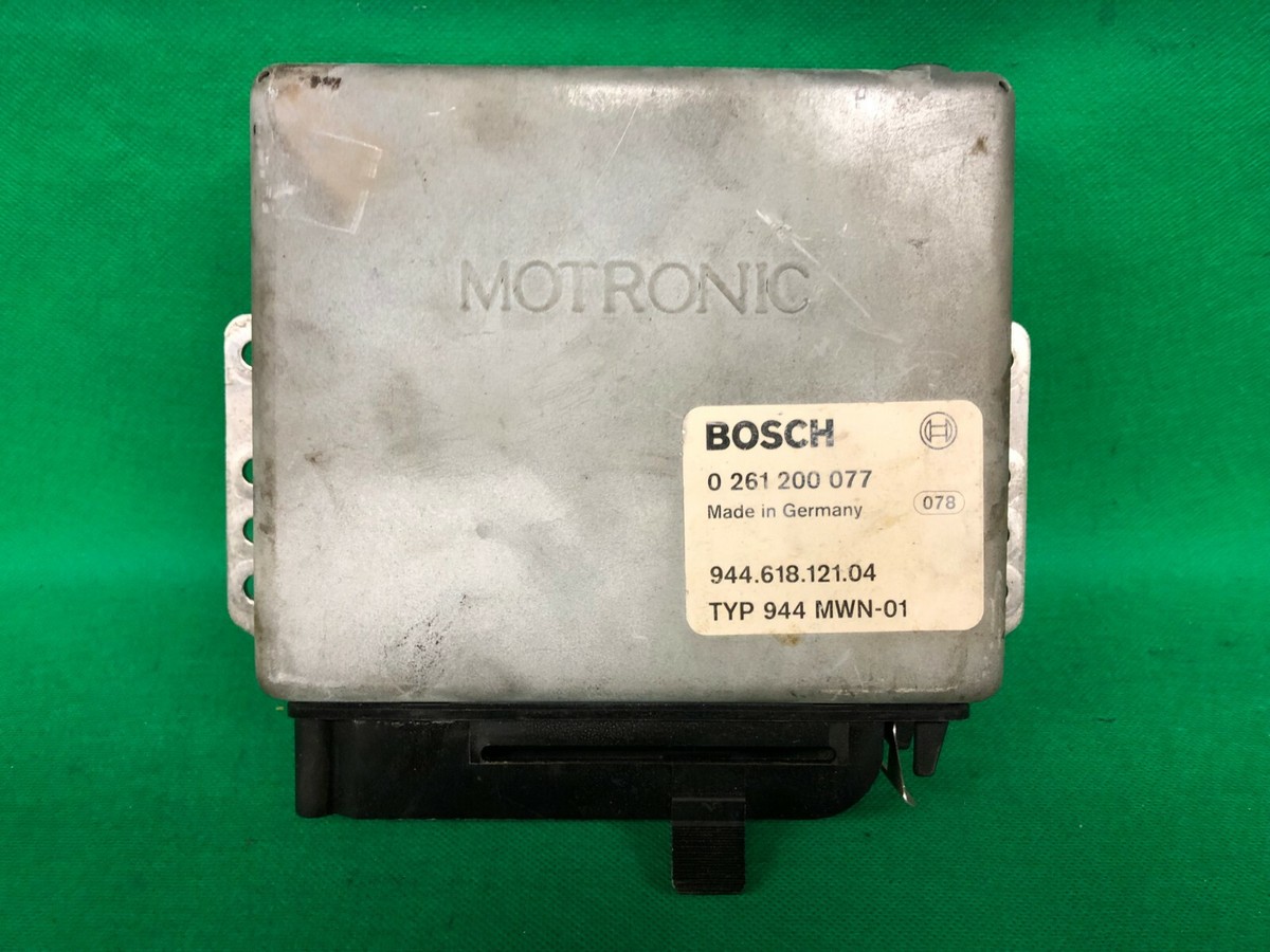 87 PORSCHE 944 COMPUTER CONTROL MODULE ECU ECM PCM 0261200077 