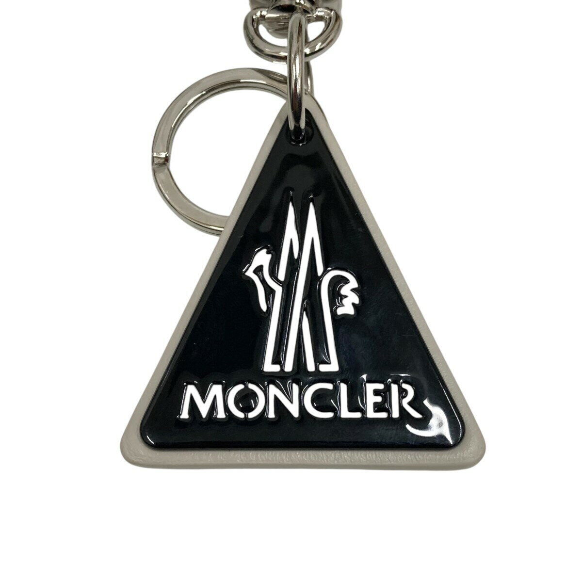 MONCLER Authentic TRIANGLE Key Ring size 4.9cm Black Silver MONCLER Authentic TRIANGLE Key Ring size 4.9cm Black Silver
