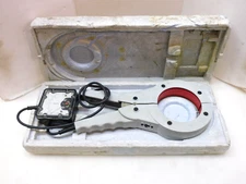 CHAUVIN ARNOUX AC CLAMP METER 0.3A & 3A