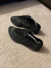 nike flyknit racer black