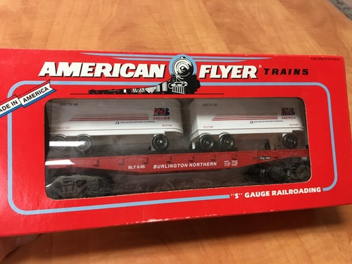 American Flyer S Gauge Burlington Northern Flat Car w/ Vans NIB 1995 TCA 6-48491 - Picture 1 of 6