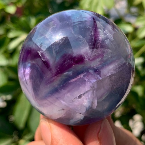 233G Natural beautiful colorful fluorite quartz crystal ballsphere healing - 第 11/13 張圖片